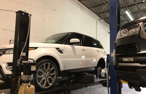 Land Rover getting work done